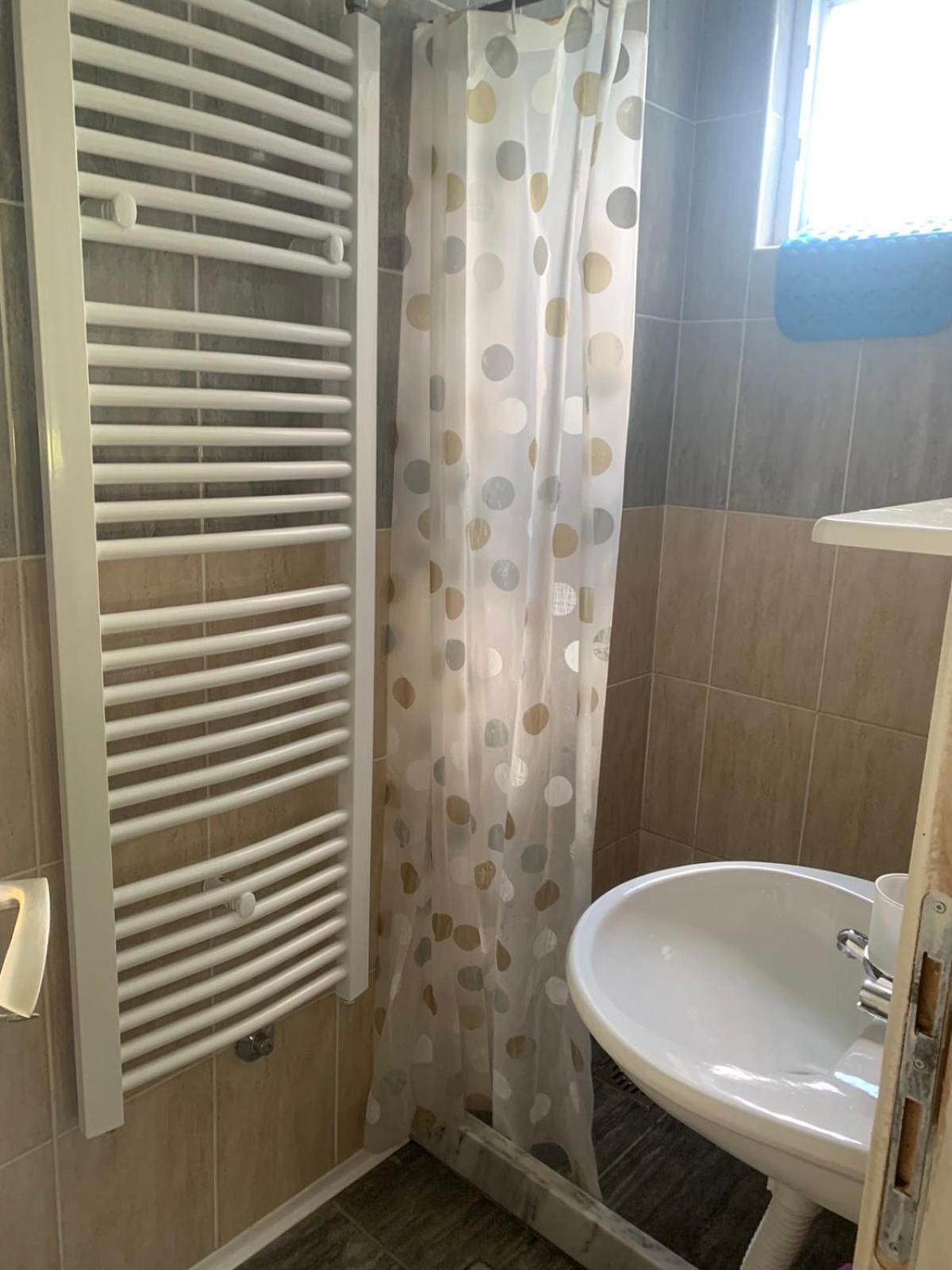 Rooms Lida & Friendly Home Плав Екстериор снимка