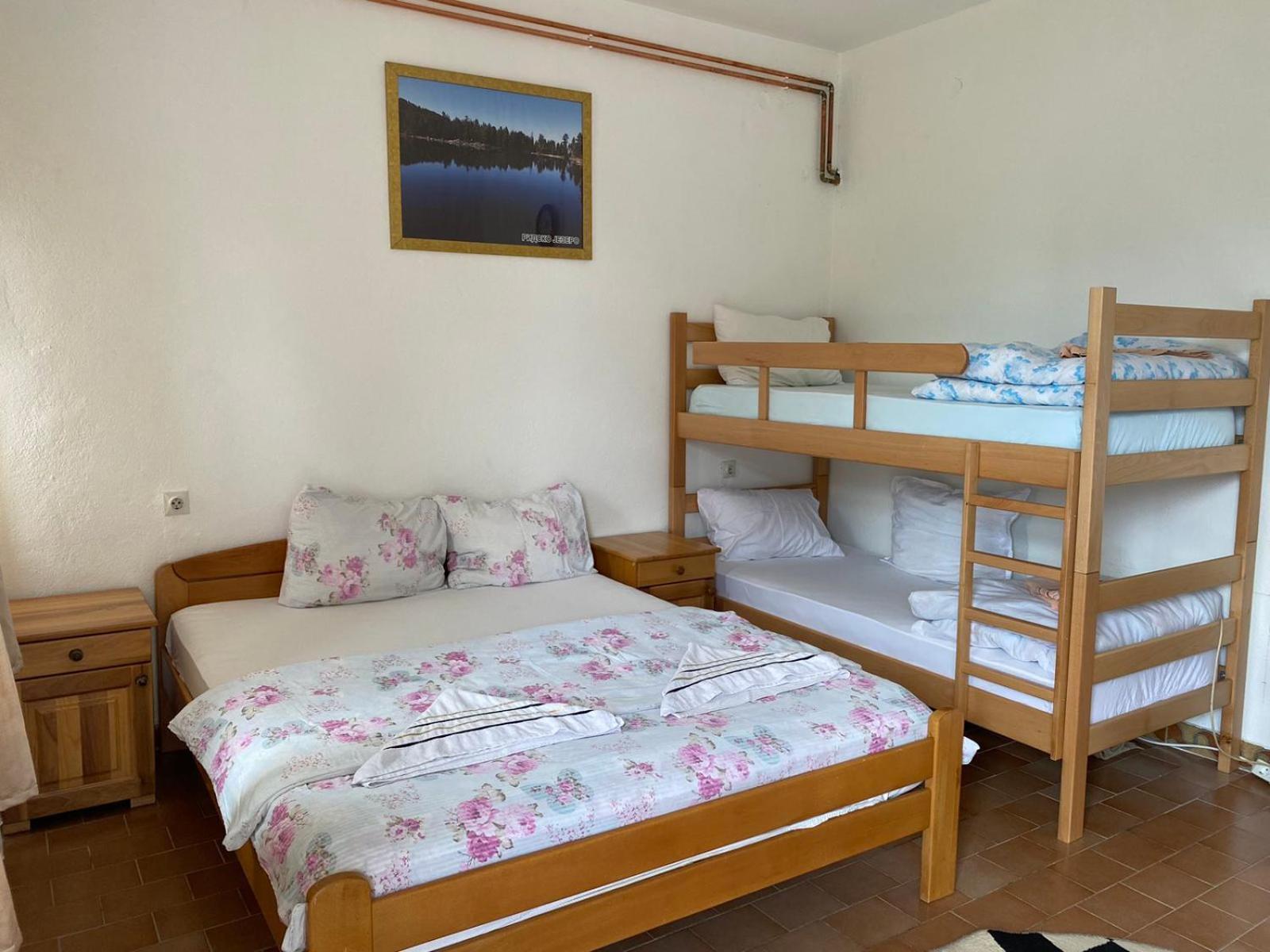 Rooms Lida & Friendly Home Плав Стая снимка